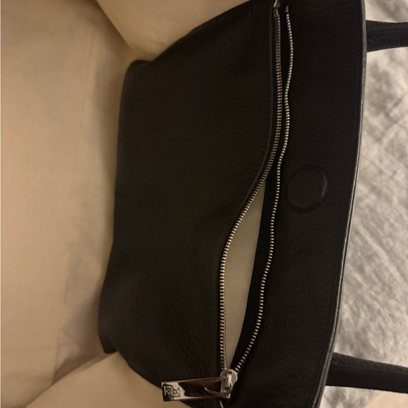 Reformation Oversized Patrizia Bag - Picture 10 of 10